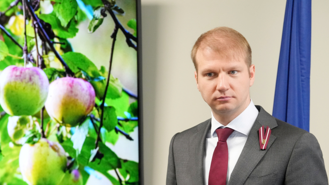 uz Rēzekni