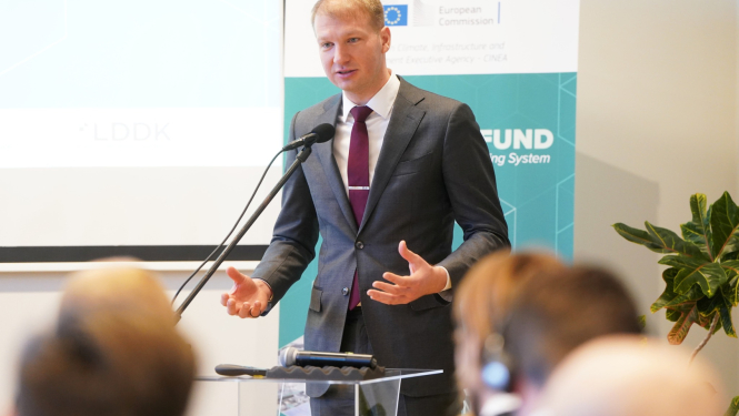 Ministrs Kaspars Melnis uzstājas ar uzrunu