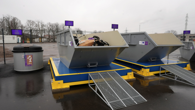 Atkritumu šķirošanas laukums Rīgā