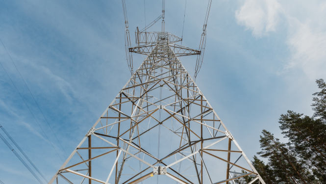 augstprieguma līnija