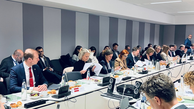 ministrs K.Melnis Briselē