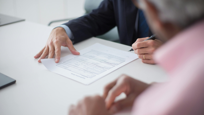 dokumenta parakstīšana