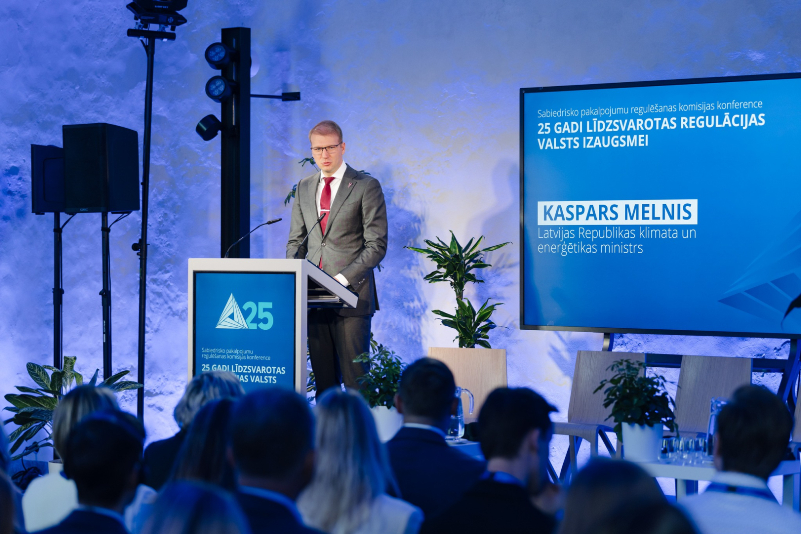 Ministrs saka uzrunu konferencē
