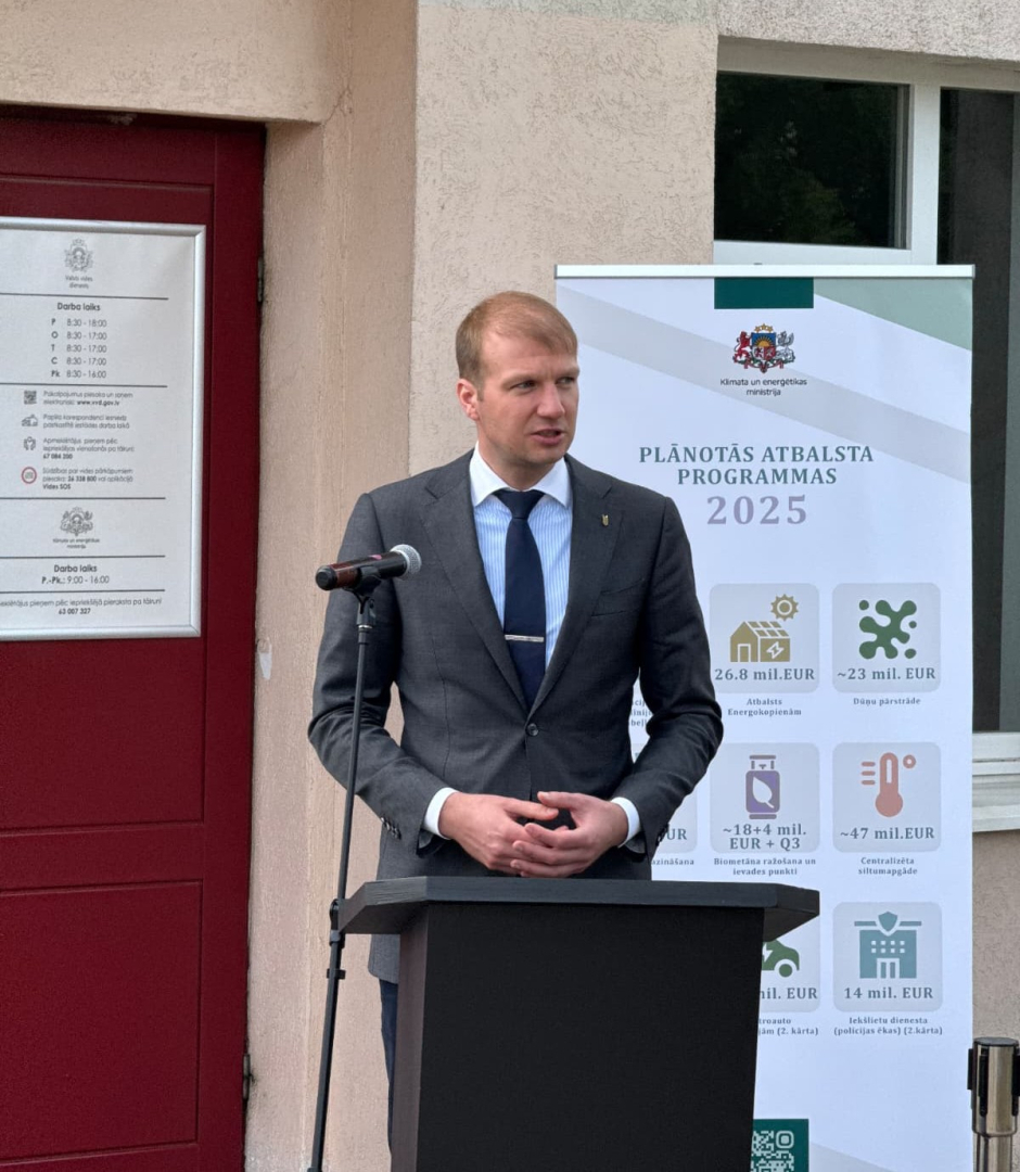 Ministrs Kaspars Melnis saka uzrunu