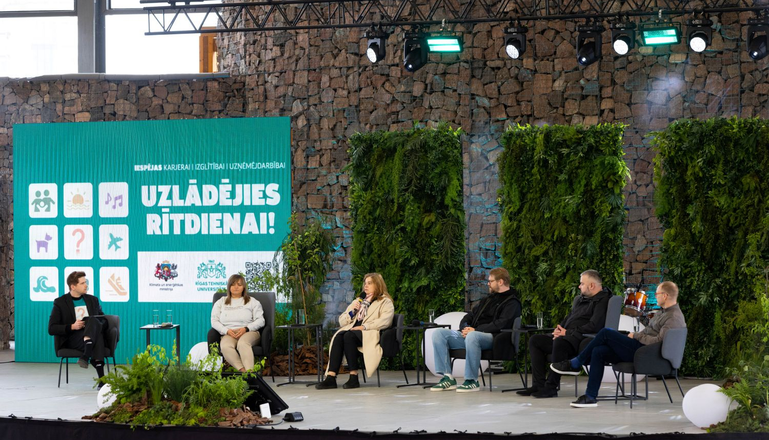 Uzlādējies rītdienai diskusija
